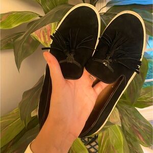 Frye GEMMA TASSEL SLIP ON Black Suede Loafer Size 7.5M